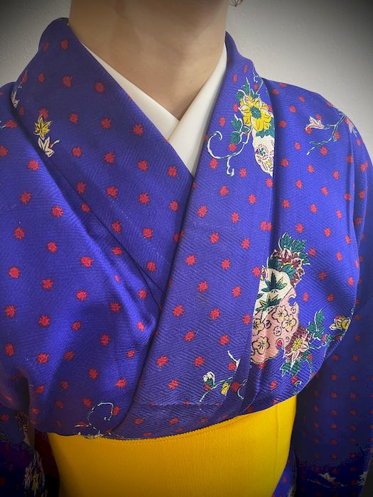 楓、菊模様 青紫色 アンティーク着物 – tokito-online│中古 